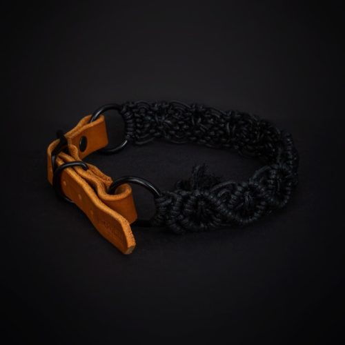 Schnallenverschluss Boho black Makramee Halsband von IMRUDEL